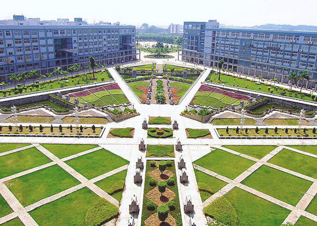 3C2FDA3F26E2305A7AE9762BB83_8D87EDFA_30862.jpg?e=