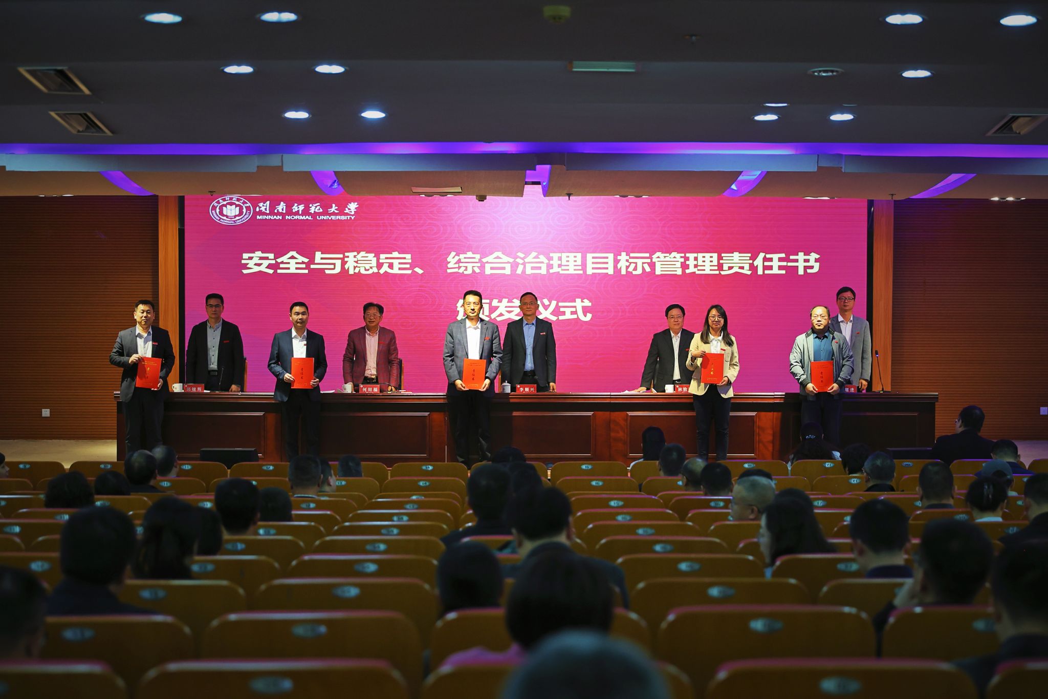 4CD08AE32867C9A4807A127B1BD_866950C9_435B5