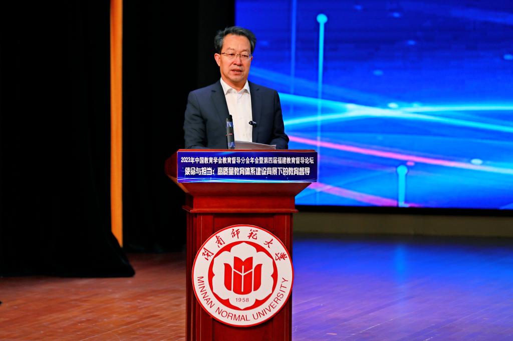 DBE146D2AD8317B4E8FD3FC9814_97967216_FF76