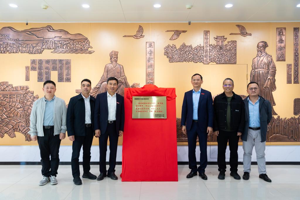 158E5DF52EC696802C39DF5AE28_29A41818_185A3