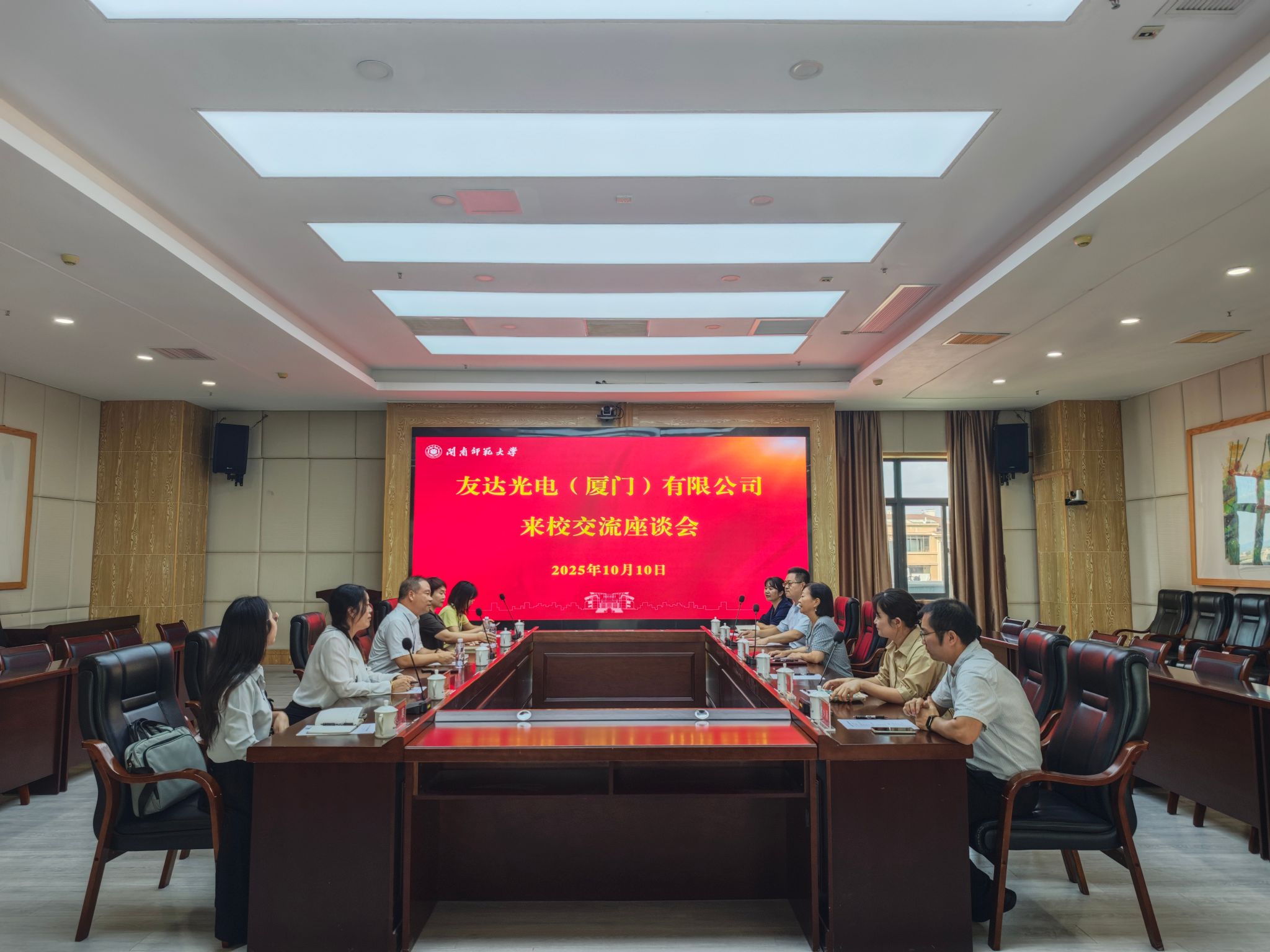 8ECE33632B9B7677A01870044CE_55C7F96F_49194 8ECE33632B9B7677A01870044CE_55C7F96F_49194