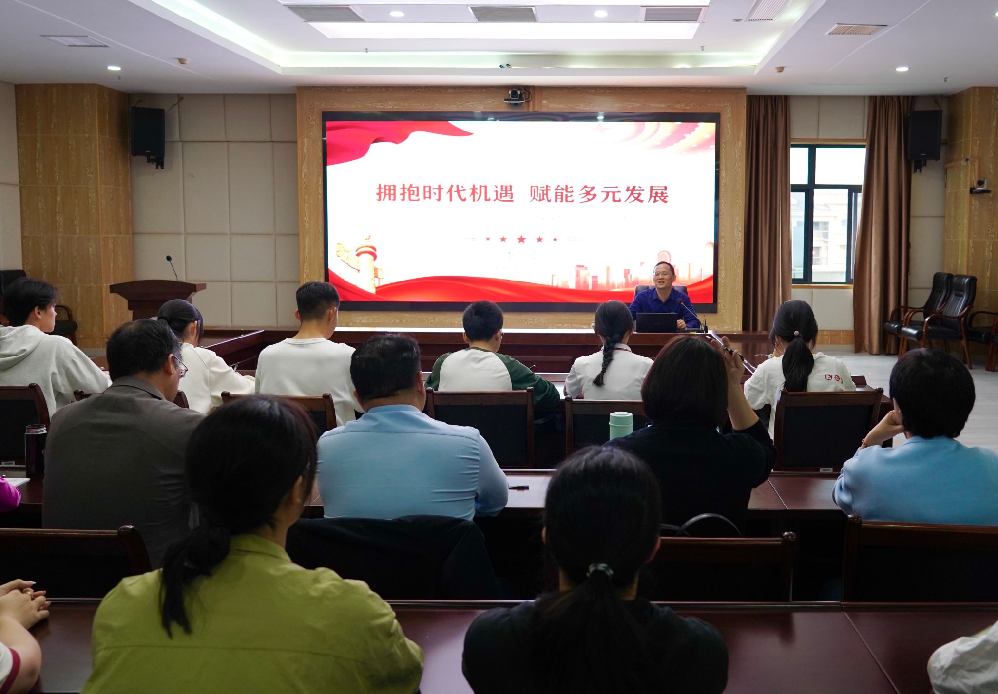 F752BC6D9D04C3E78CD5B984F17_CFBF6DAD_4078B