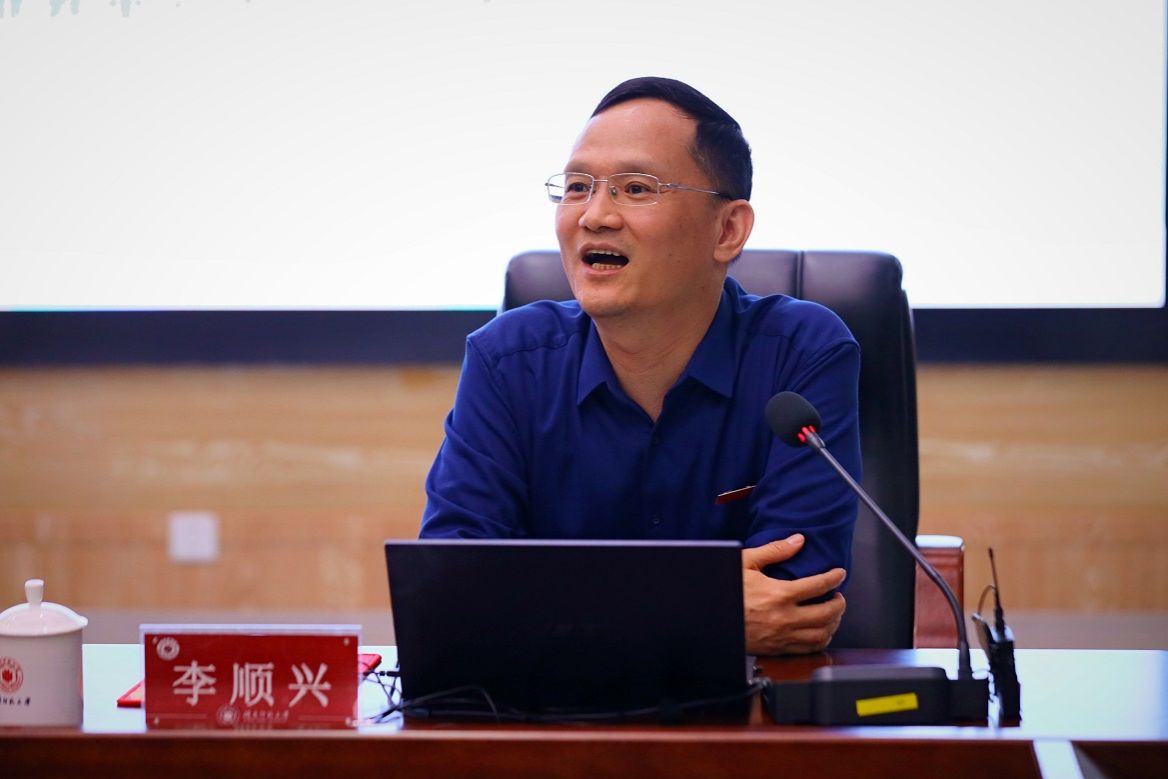 8DA623DFE80EA1F9A7F2AAA8551_8AE5666A_10819