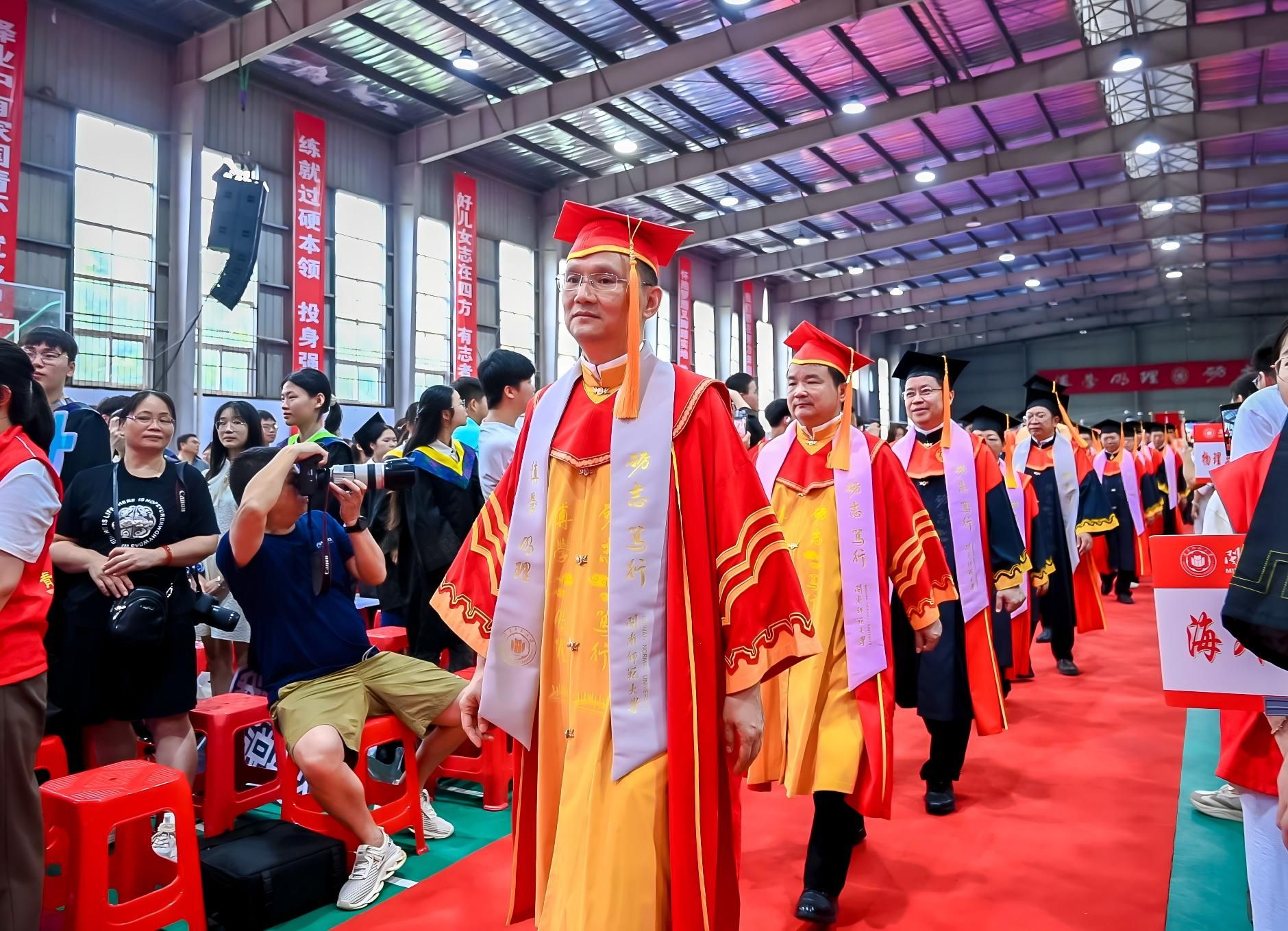 6D28350A0FCD0BE18A450DAA607_6DB7E514_64C14